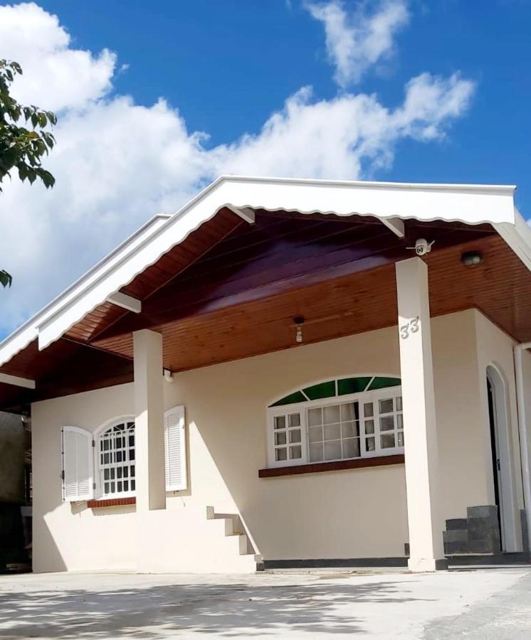 Casa Campos Do Jordao Exterior photo